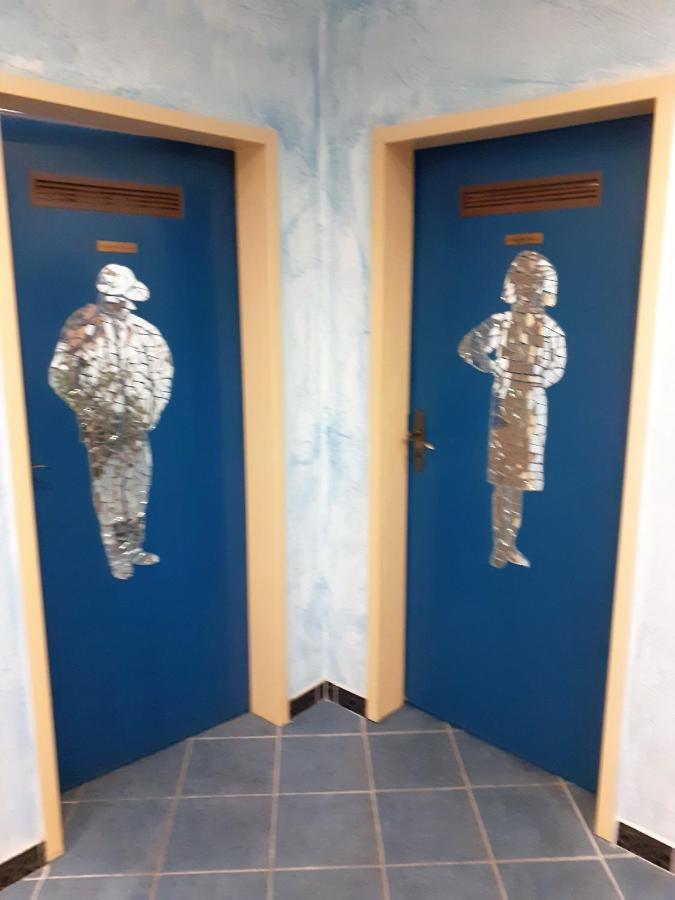 Land-Gut-Hotel Zum Alten Forsthaus - Aufladestation Fuer Elektroautos Hurtgenwald Bagian luar foto