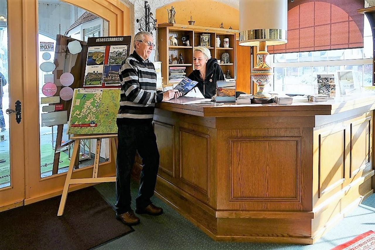 Land-Gut-Hotel Zum Alten Forsthaus - Aufladestation Fuer Elektroautos Hurtgenwald Bagian luar foto