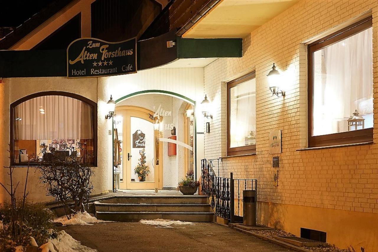 Land-Gut-Hotel Zum Alten Forsthaus - Aufladestation Fuer Elektroautos Hurtgenwald Bagian luar foto